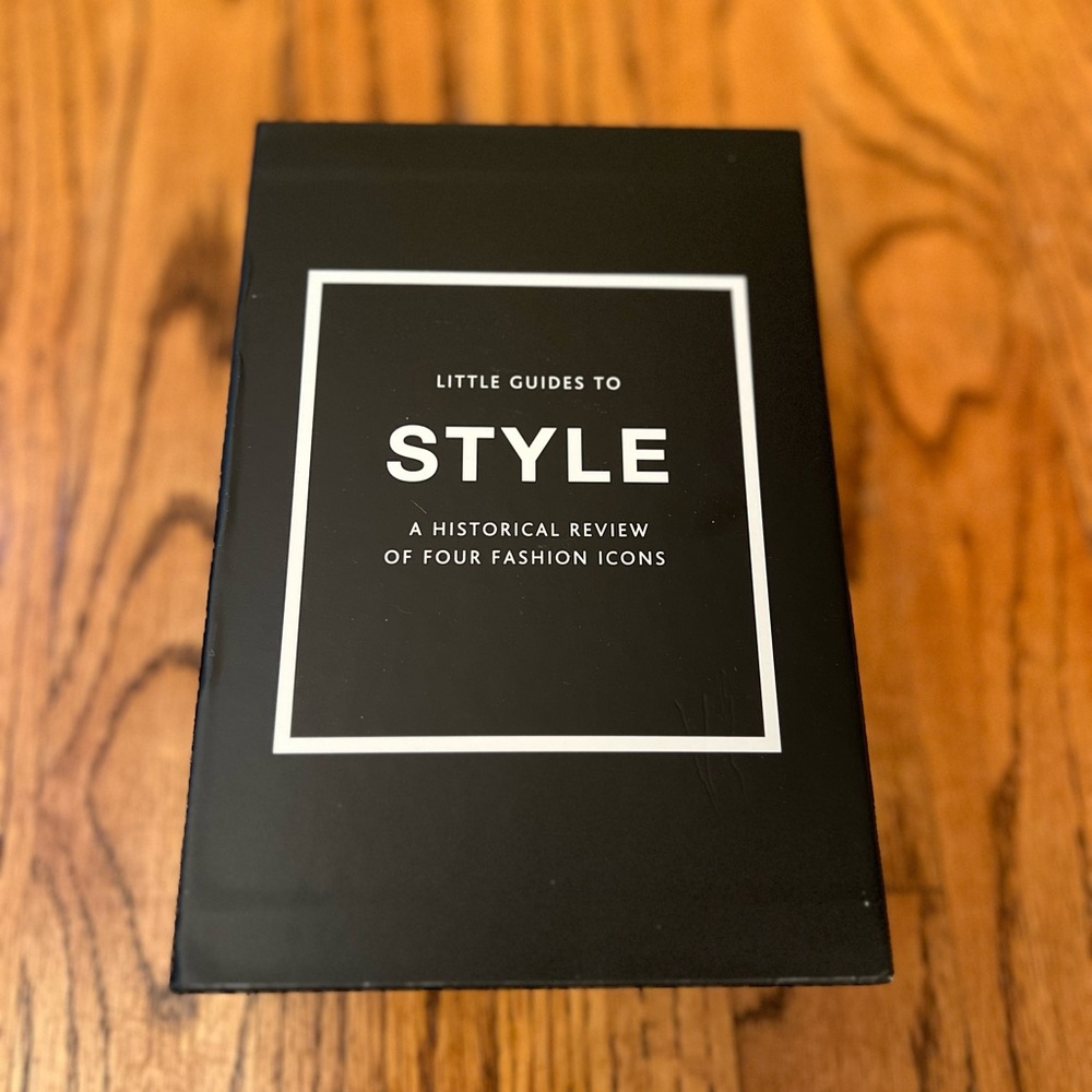 Little Guides to Style Book Set